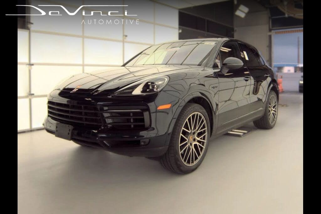 2023 Porsche Cayenne E-Hybrid Platinum Edition