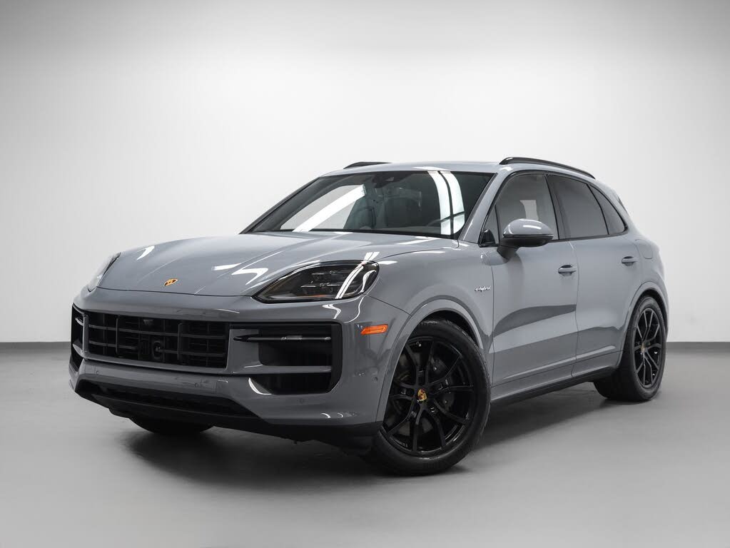 2024 Porsche Cayenne E-Hybrid