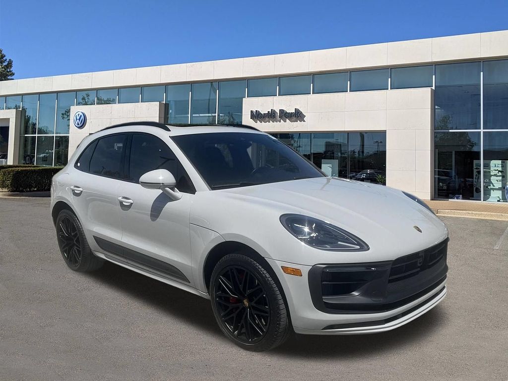 2023 Porsche Macan GTS