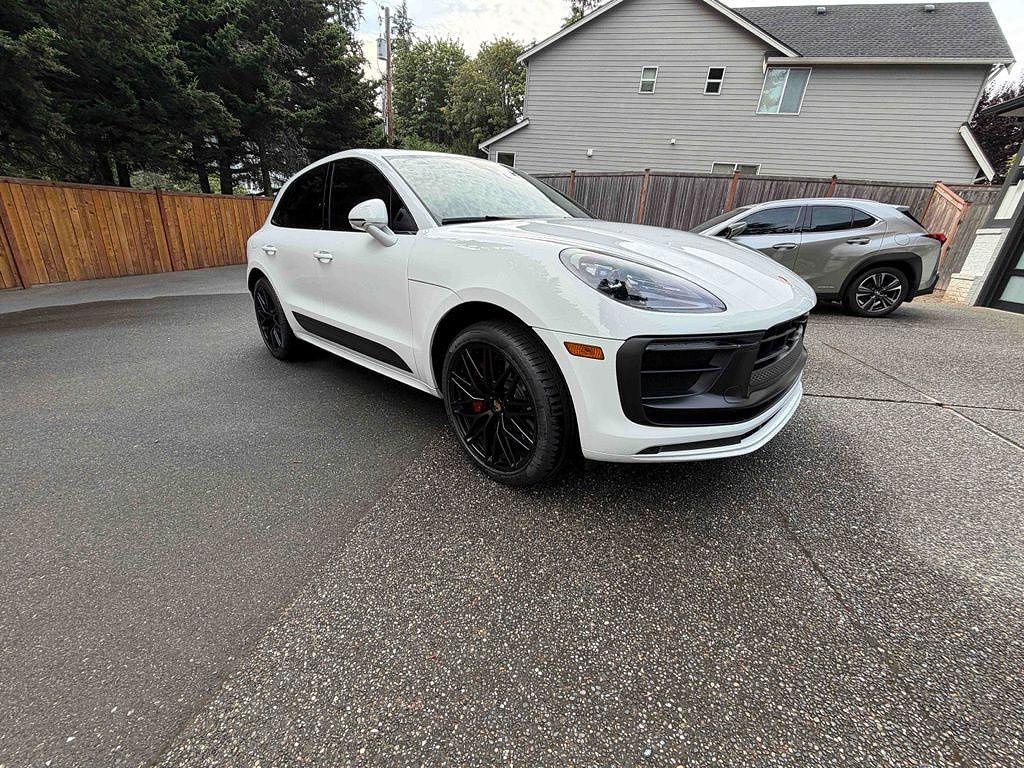 2024 Porsche Macan GTS
