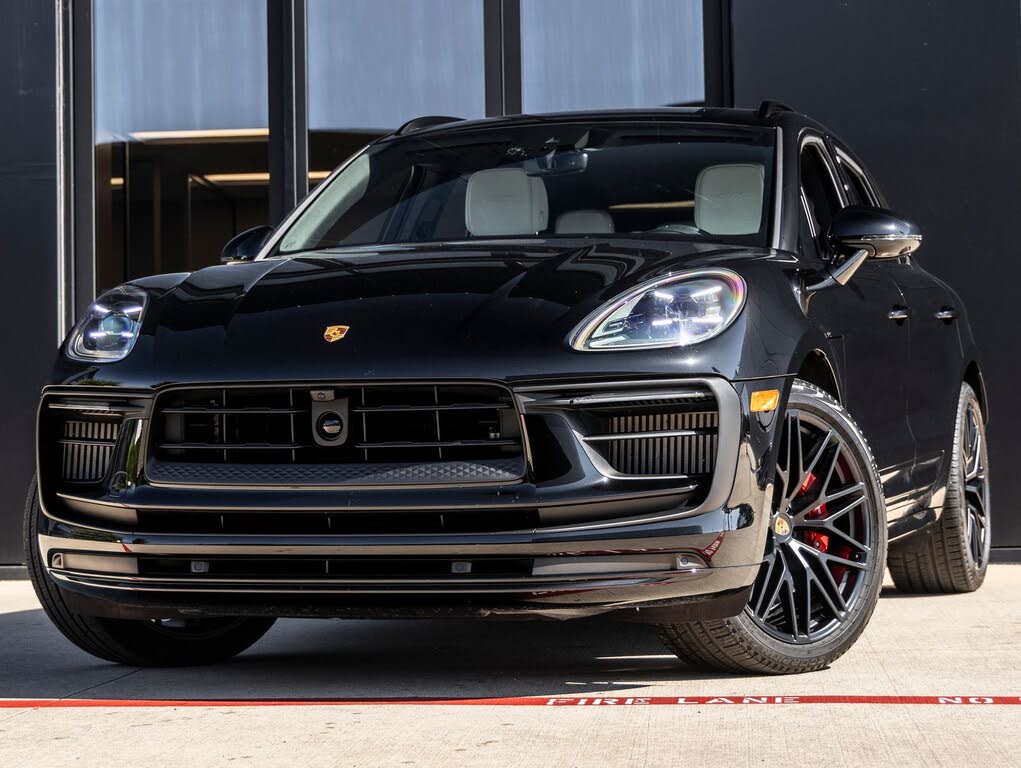 2025 Porsche Macan GTS