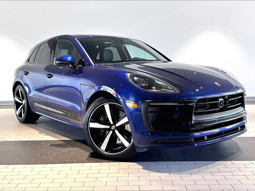 2026 Porsche Macan GTS AWD