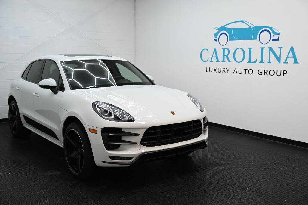 2016 Porsche Macan Turbo