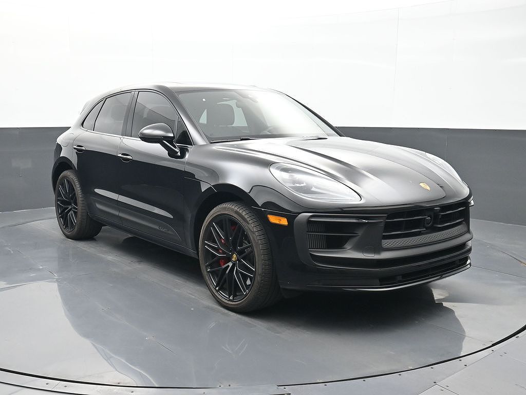 2025 Porsche Macan GTS