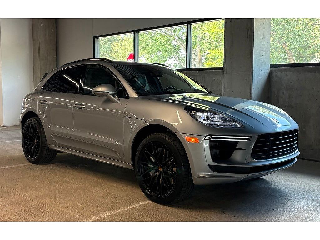 2020 Porsche Macan Turbo