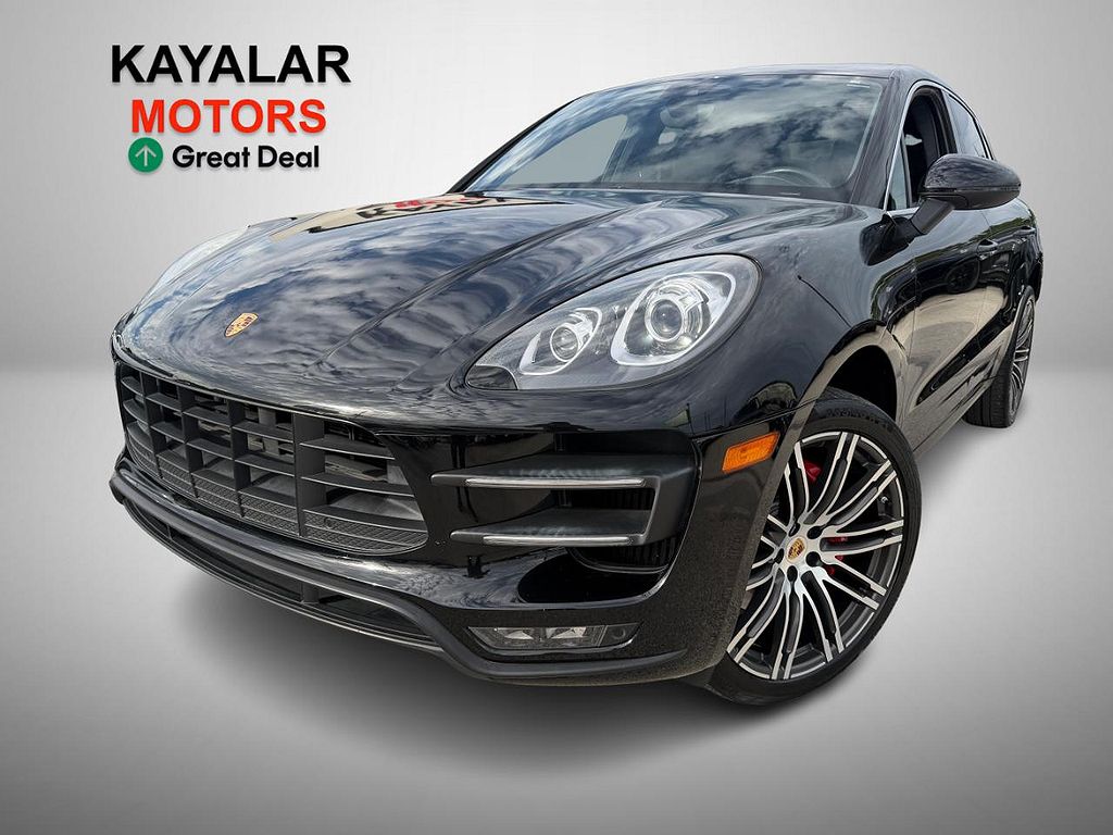 2015 Porsche Macan Turbo