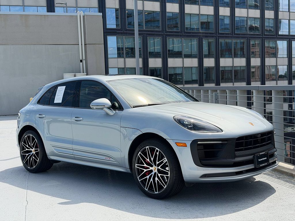 2022 Porsche Macan GTS