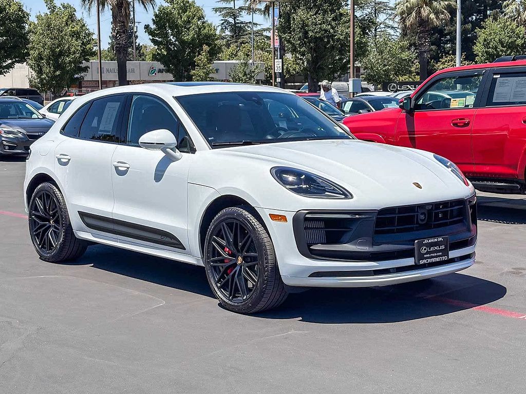 2023 Porsche Macan GTS