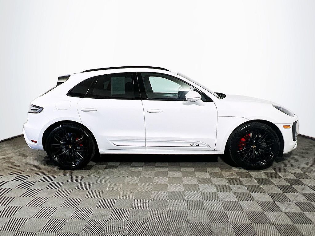 2024 Porsche Macan GTS