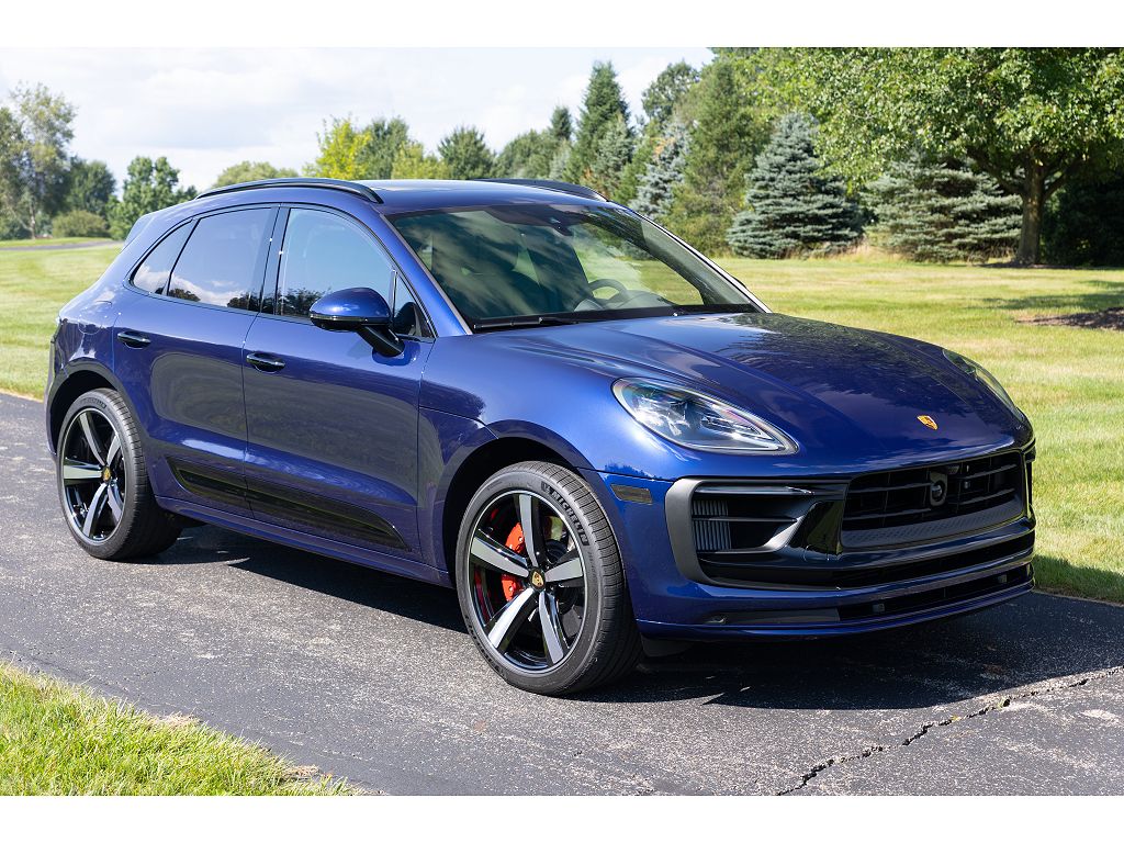 2024 Porsche Macan GTS