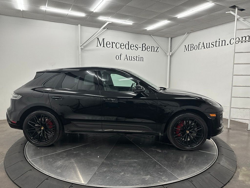 2025 Porsche Macan GTS