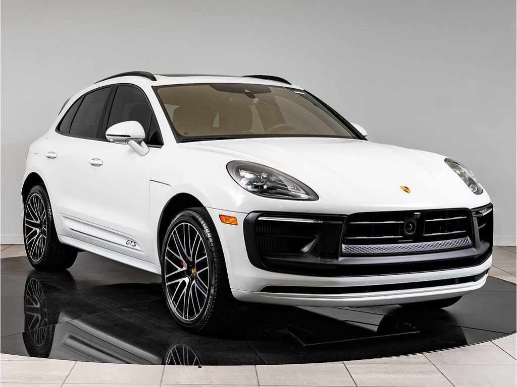2026 Porsche Macan GTS