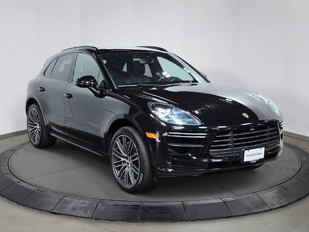 2021 Porsche Macan Turbo