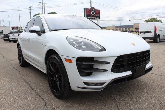 2018 Porsche Macan Turbo