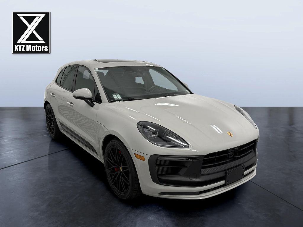 2024 Porsche Macan GTS