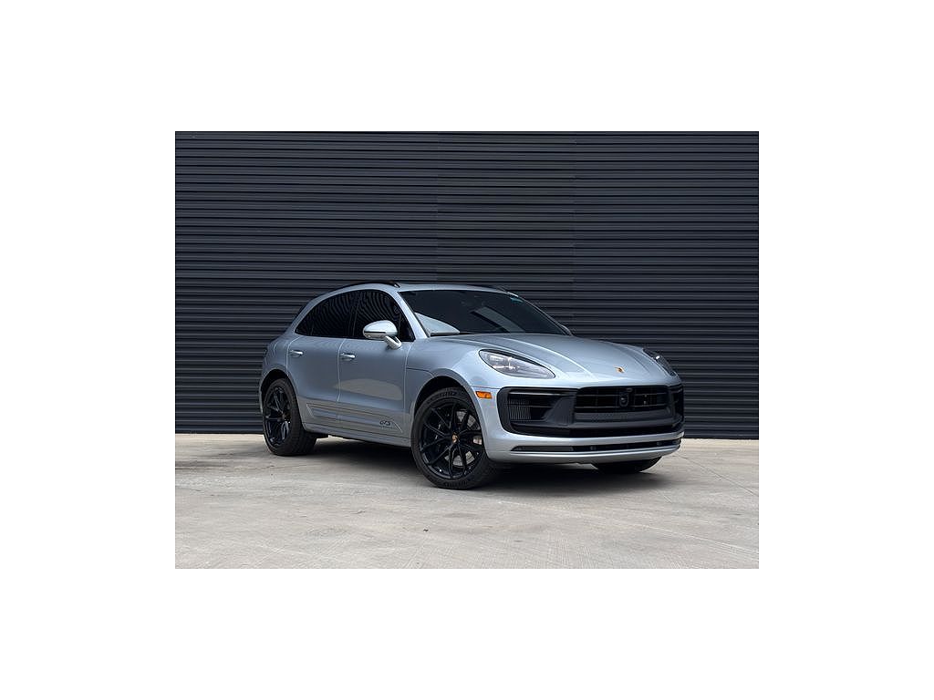 2026 Porsche Macan GTS