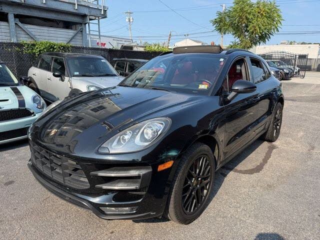 2018 Porsche Macan Turbo