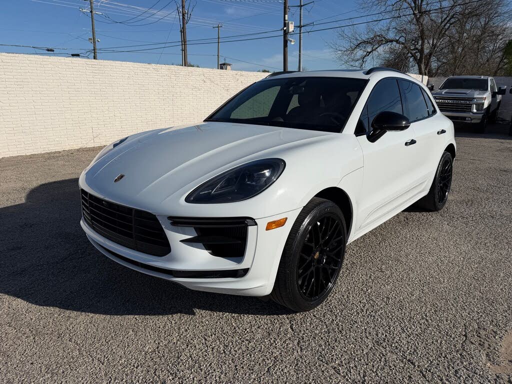 2021 Porsche Macan Turbo