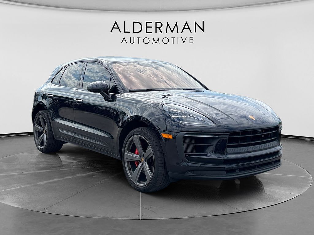 2022 Porsche Macan S