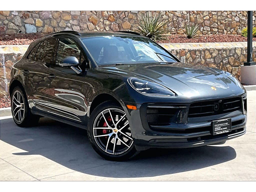 2023 Porsche Macan S
