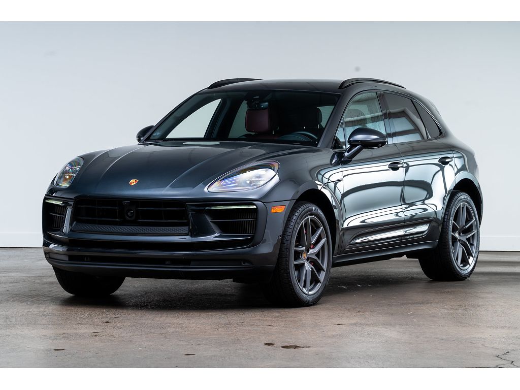 2024 Porsche Macan S