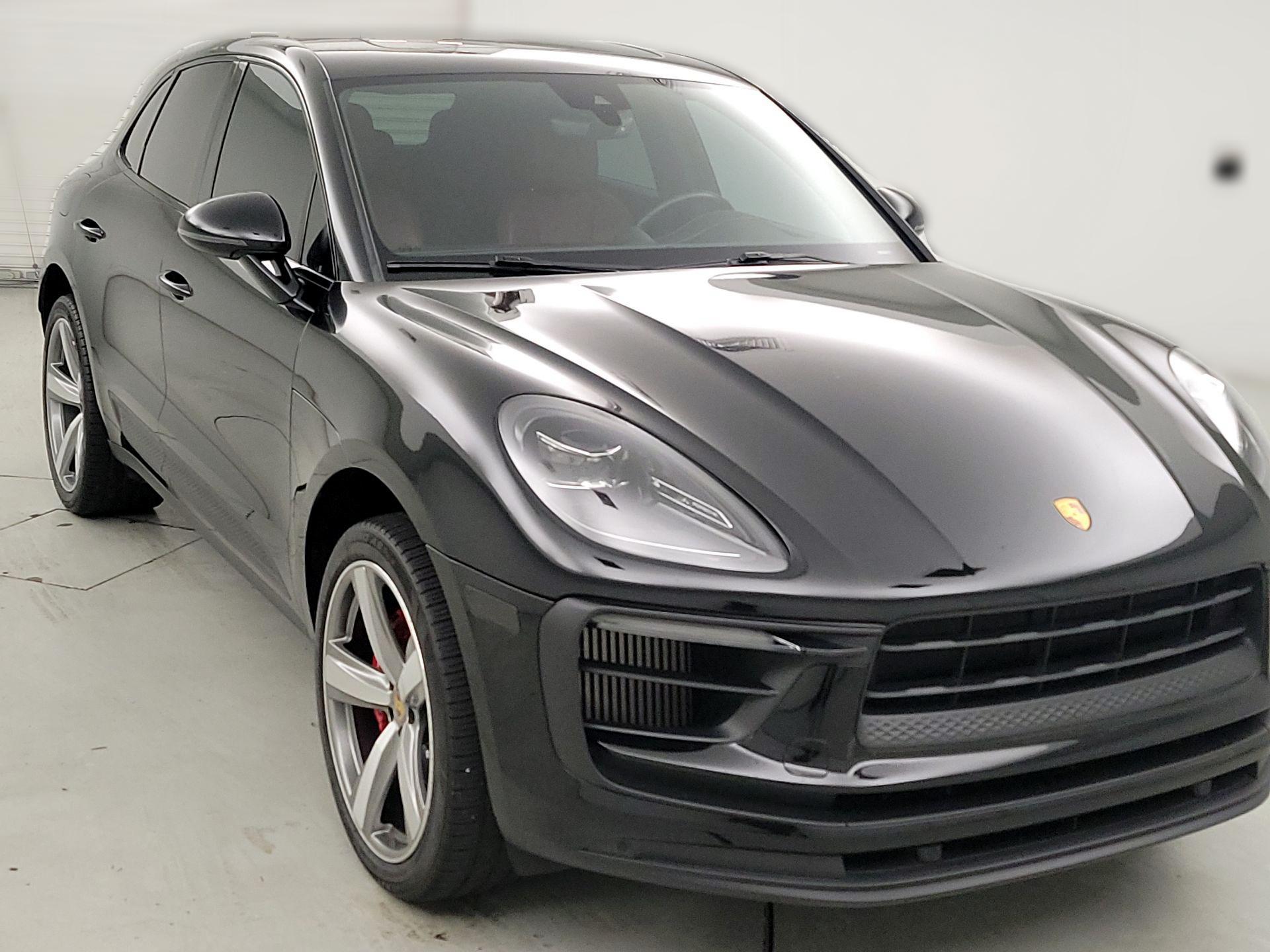 2022 Porsche Macan S