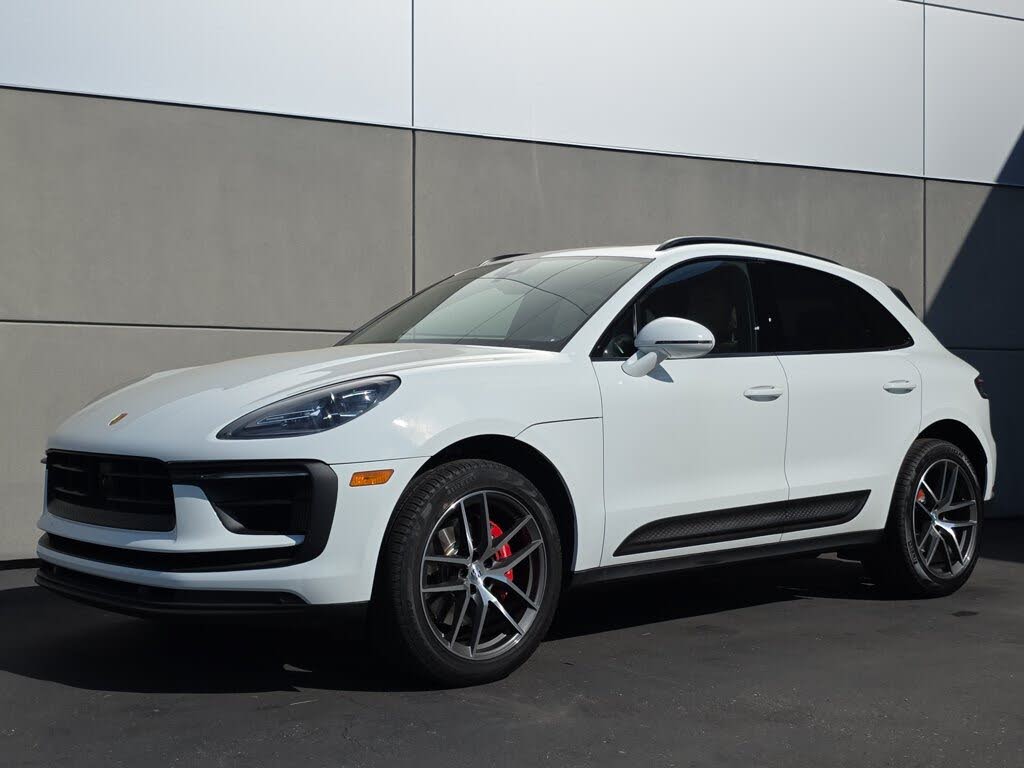 2023 Porsche Macan S