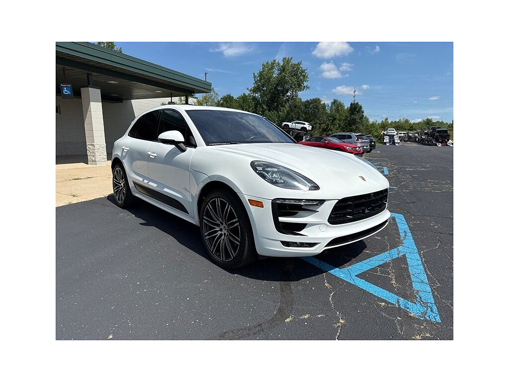 2017 Porsche Macan GTS