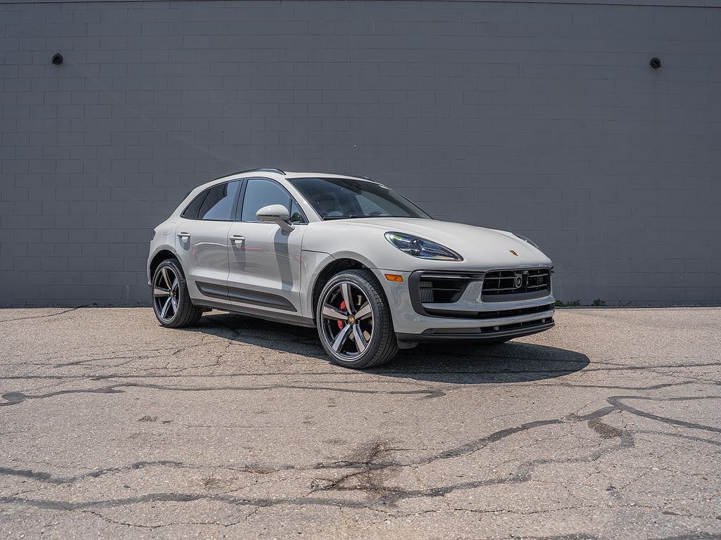 2026 Porsche Macan S