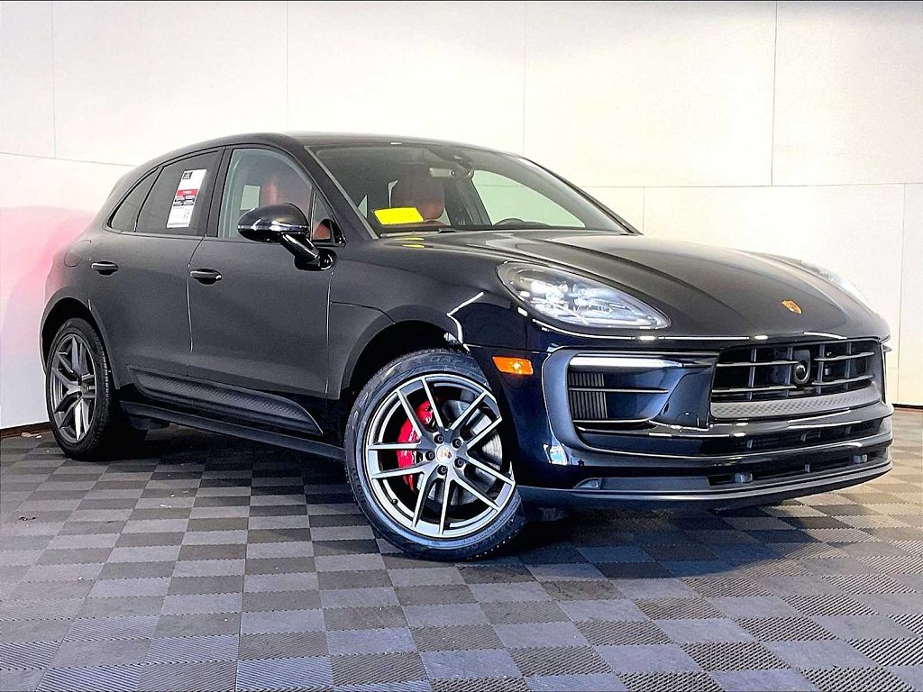 2023 Porsche Macan S