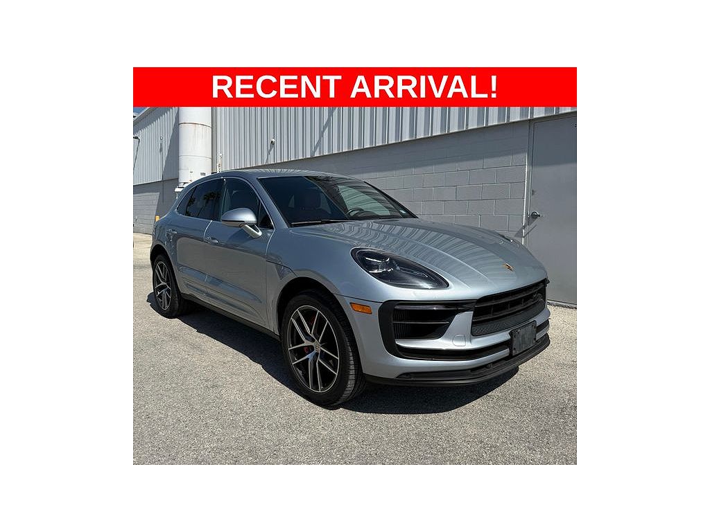 2022 Porsche Macan S