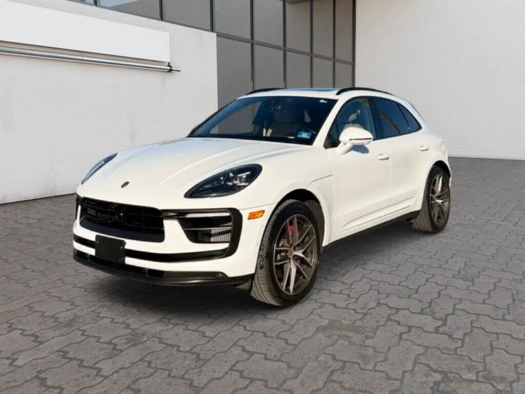 2022 Porsche Macan S