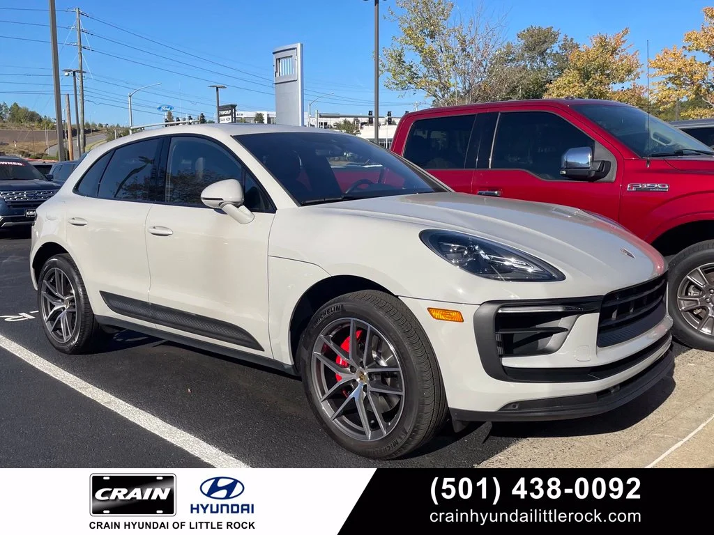 2022 Porsche Macan S