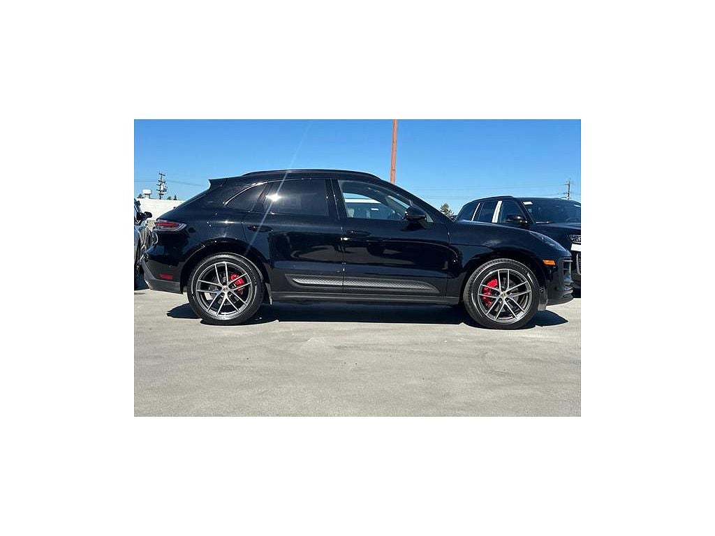 2023 Porsche Macan S