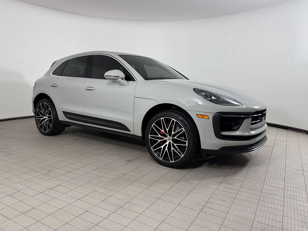 2023 Porsche Macan S