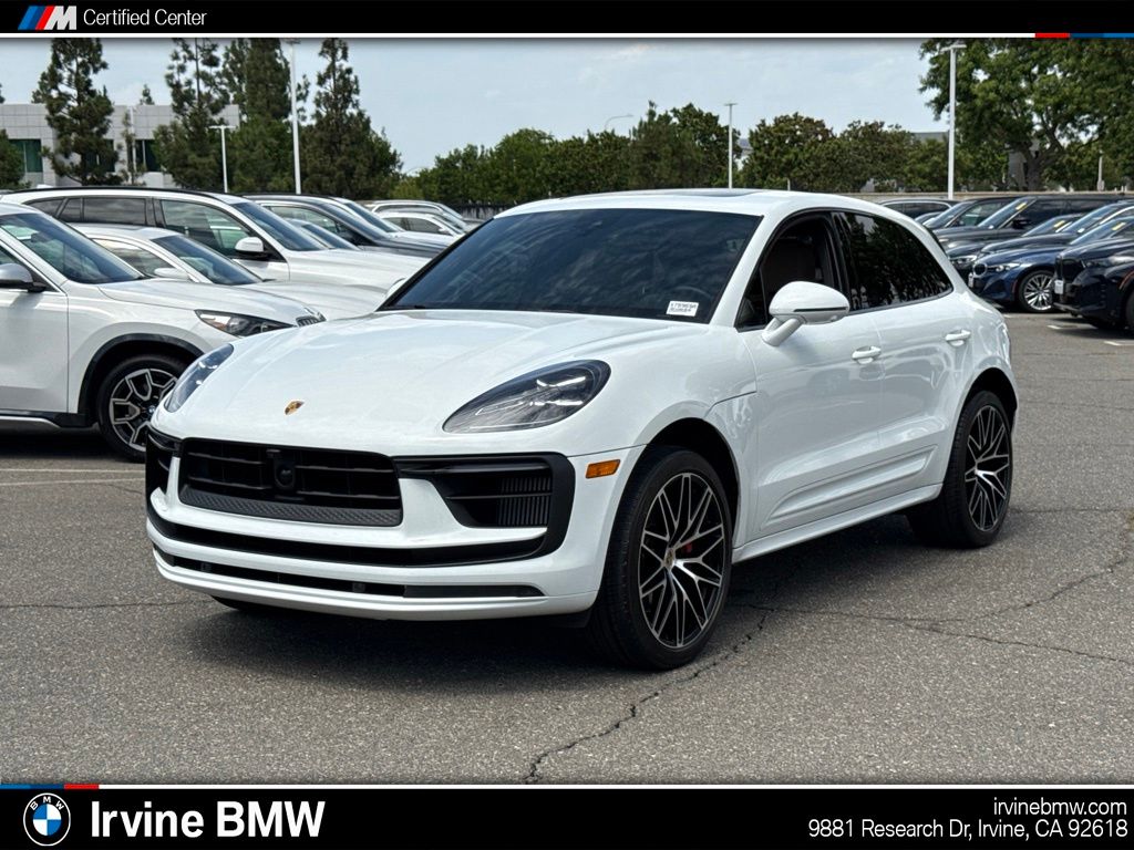 2023 Porsche Macan S