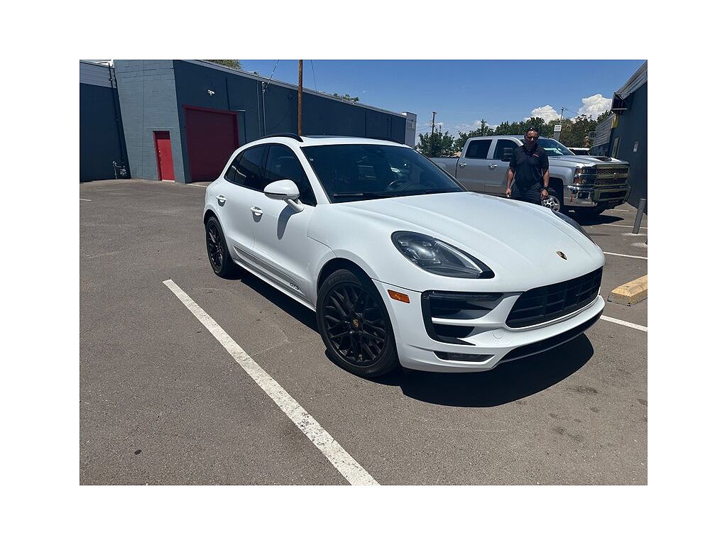 2017 Porsche Macan GTS