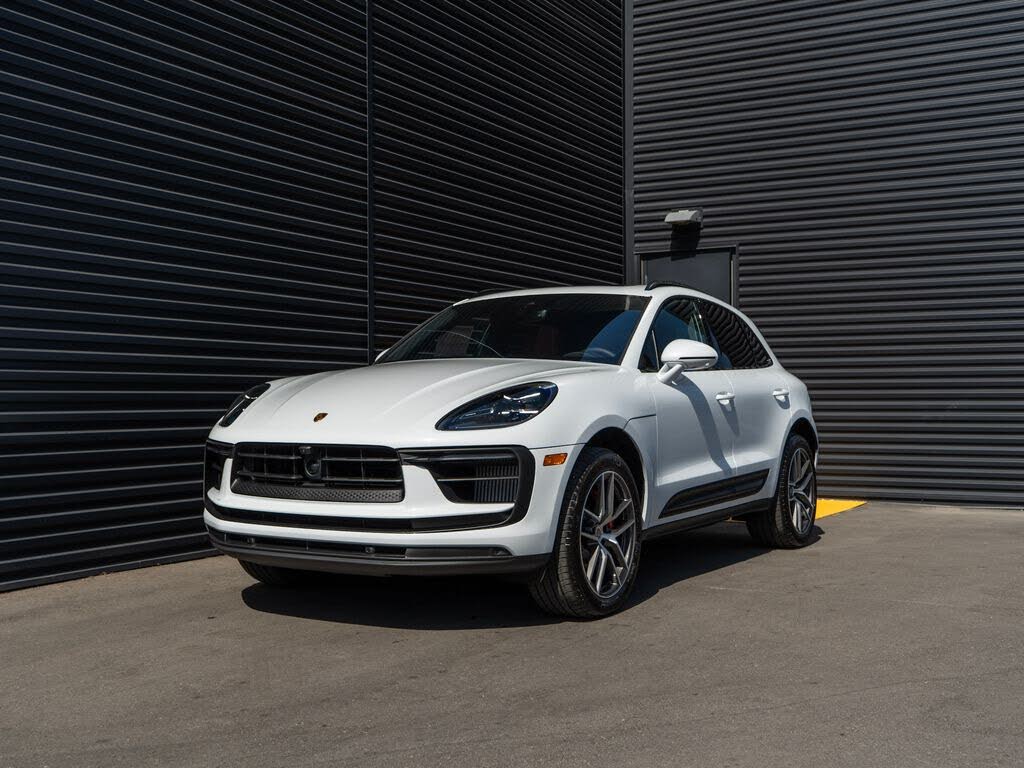 2026 Porsche Macan S