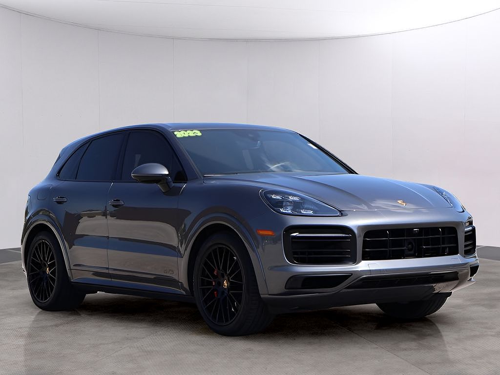 2023 Porsche Cayenne GTS
