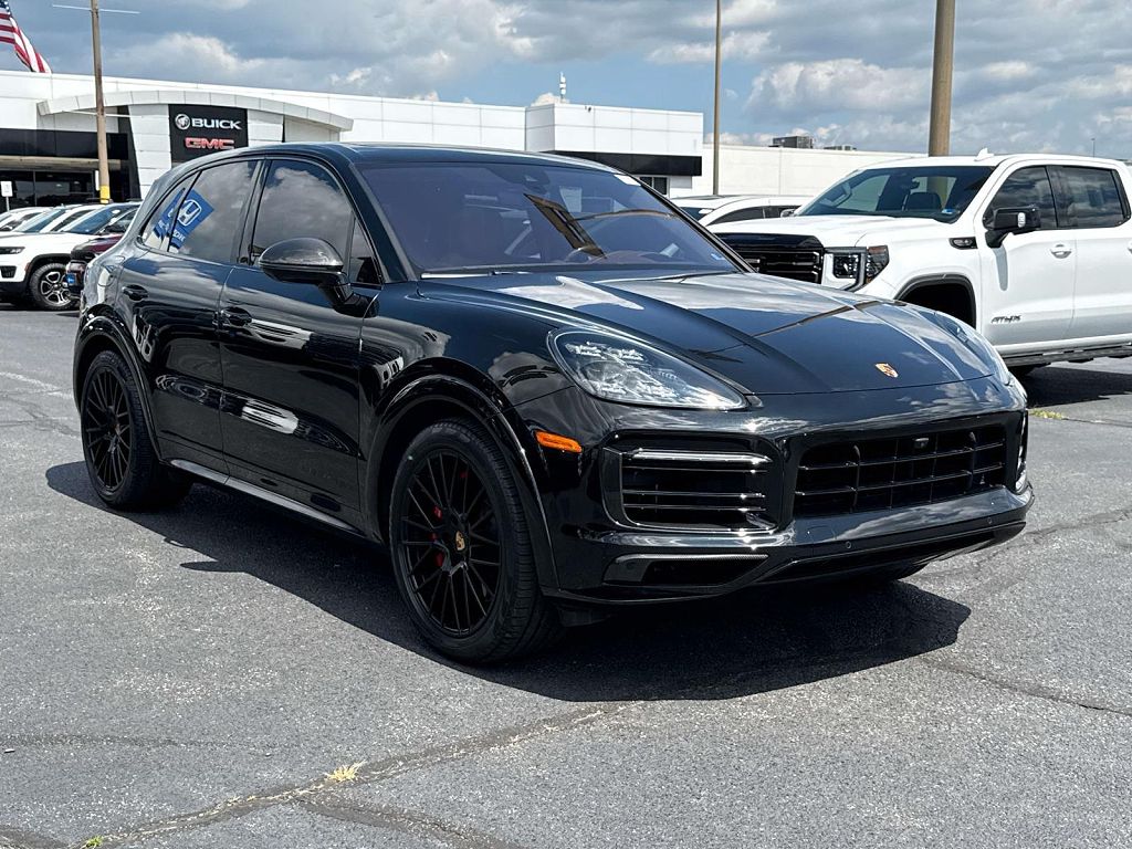 2023 Porsche Cayenne GTS
