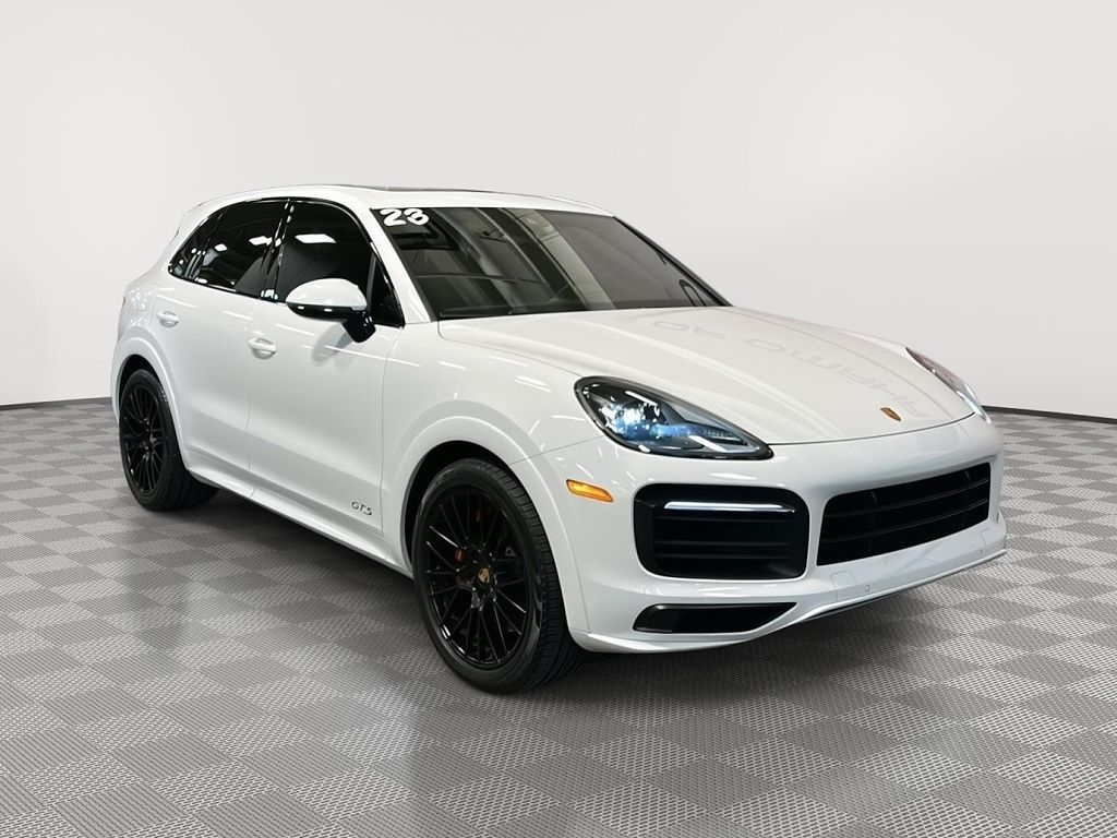 2023 Porsche Cayenne GTS