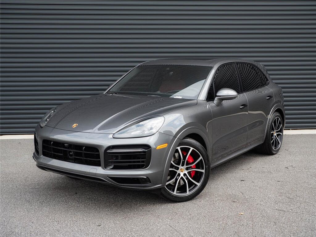 2023 Porsche Cayenne GTS