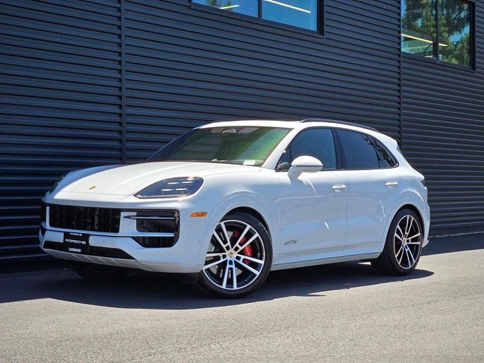 2026 Porsche Cayenne GTS