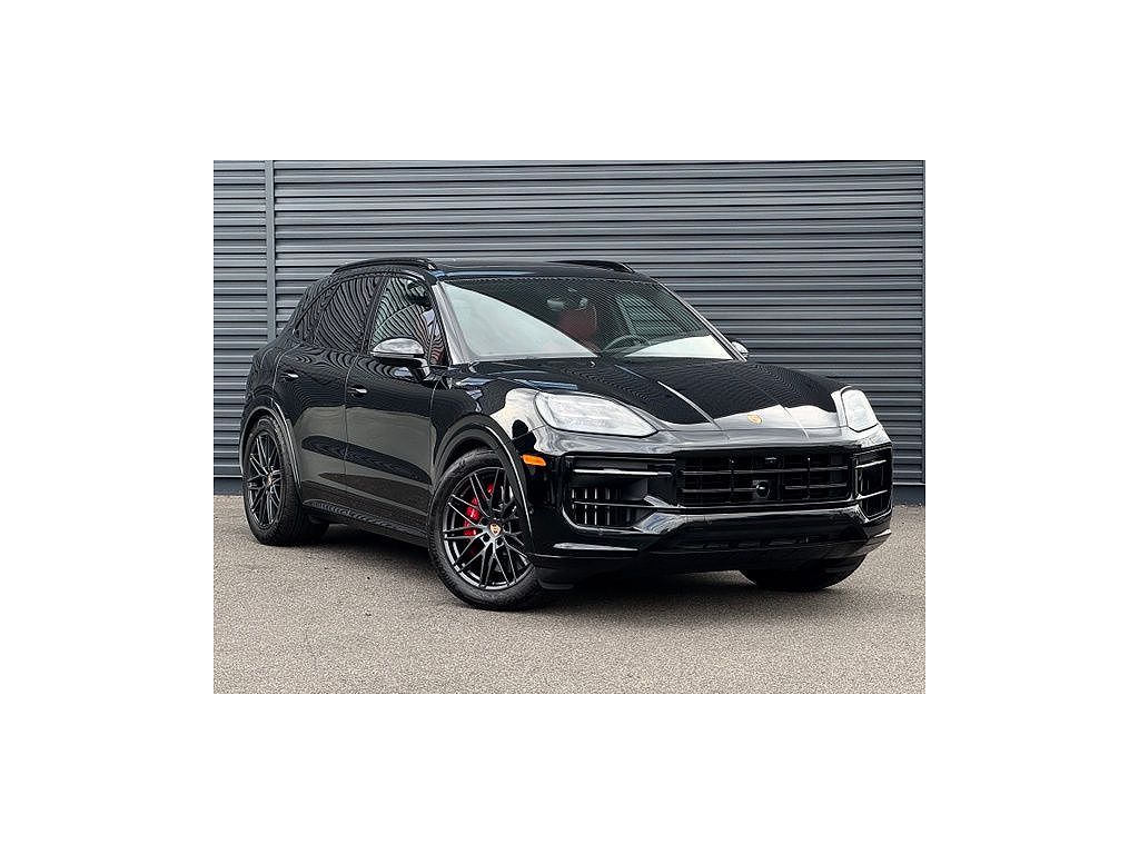 2026 Porsche Cayenne GTS
