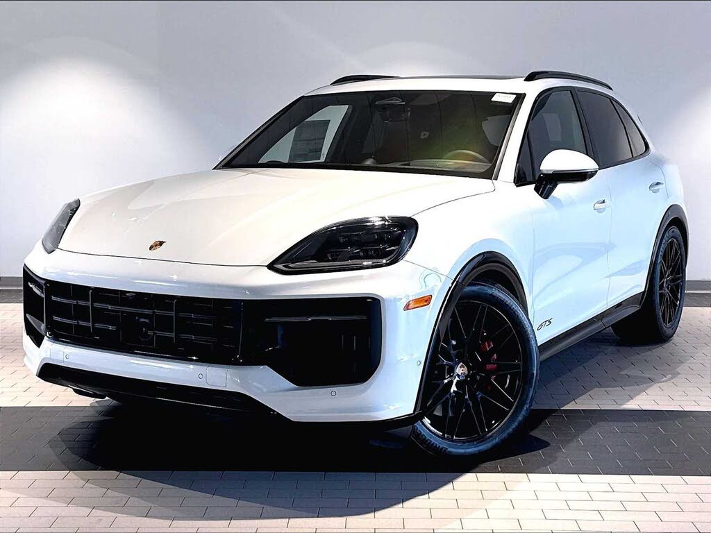 2026 Porsche Cayenne GTS
