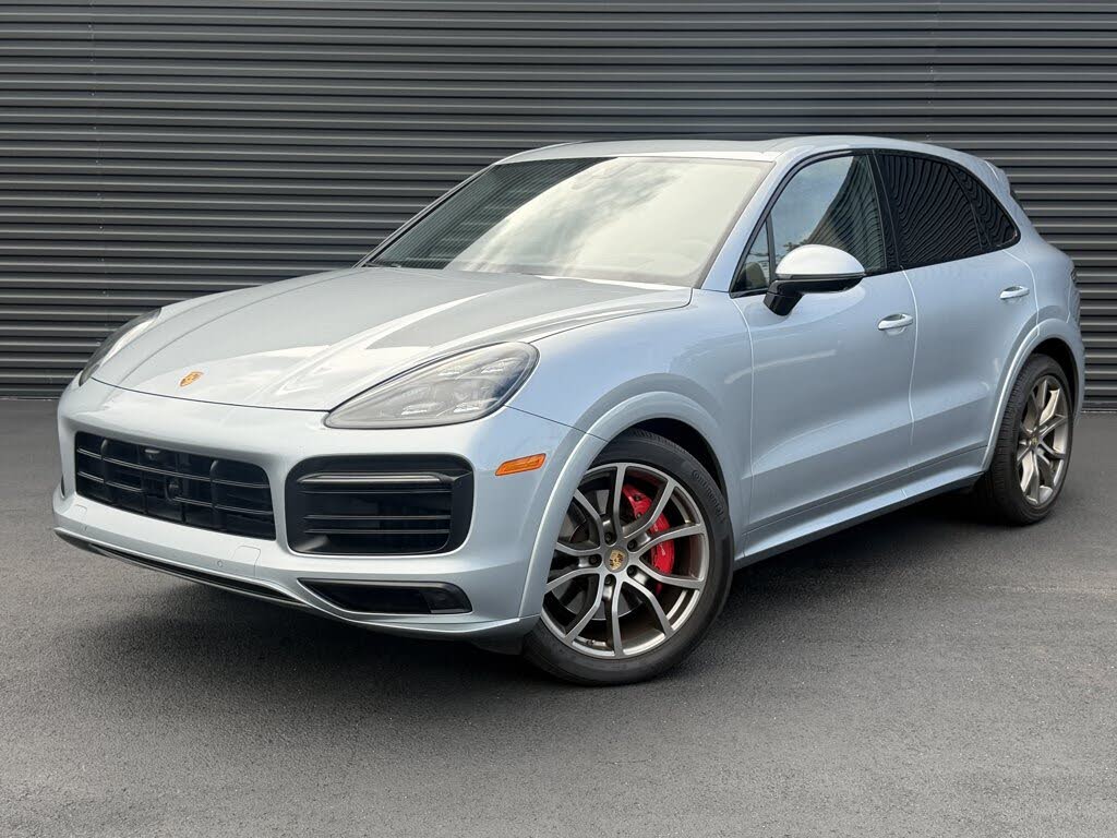 2023 Porsche Cayenne GTS
