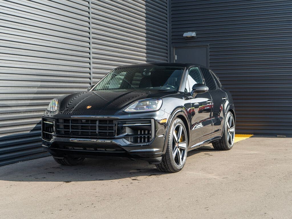 2026 Porsche Cayenne GTS