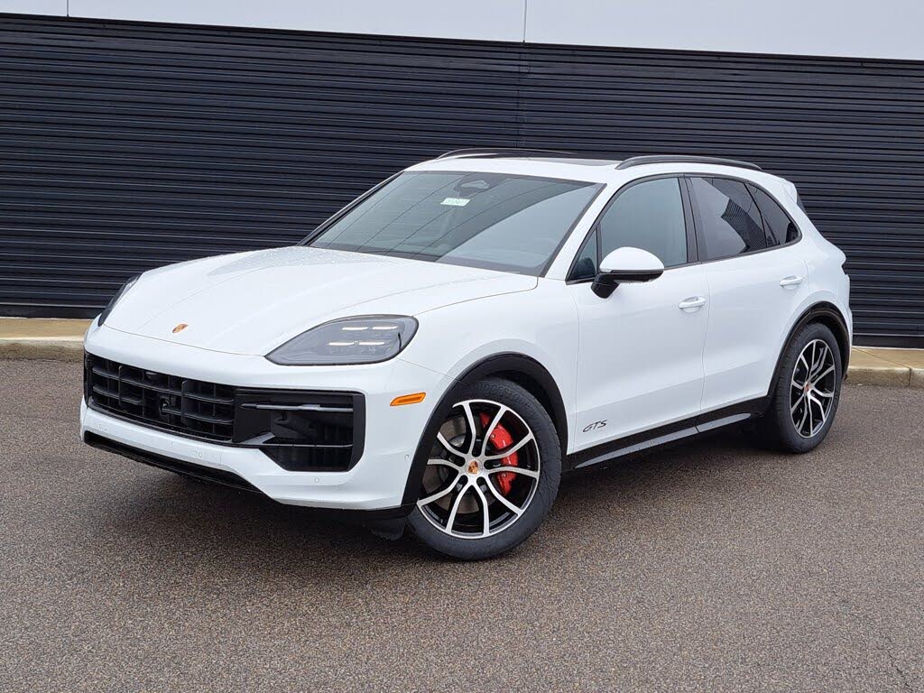 2026 Porsche Cayenne GTS