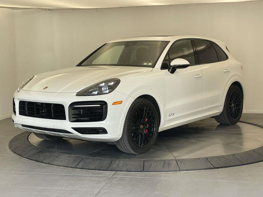 2023 Porsche Cayenne GTS