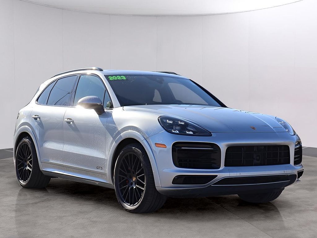 2023 Porsche Cayenne GTS